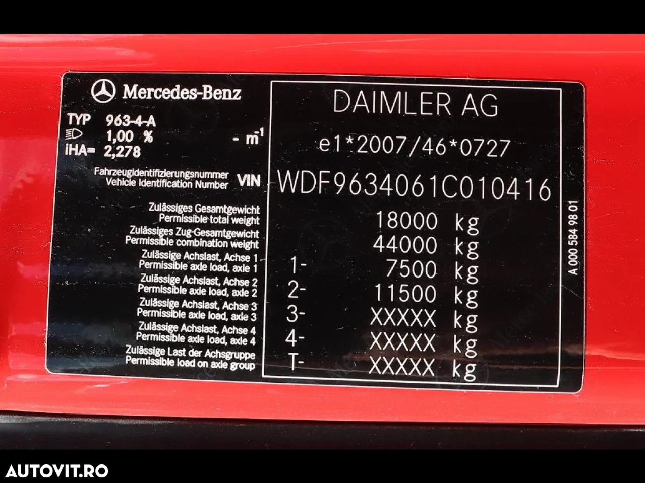 Mercedes-Benz Actros Mega - 9