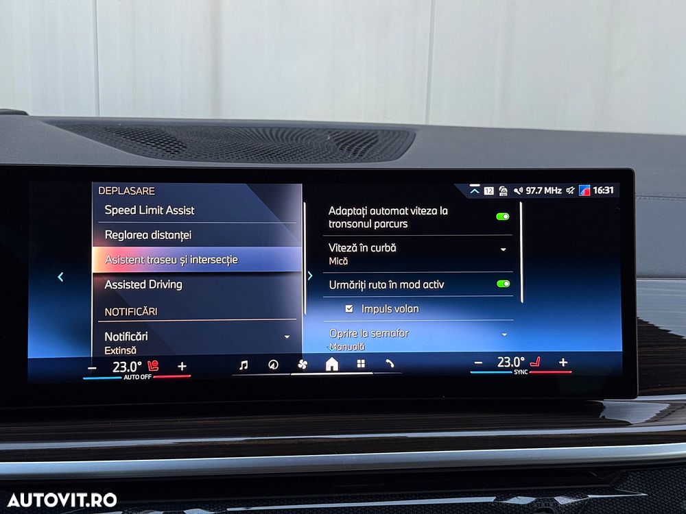 BMW X5 xDrive30d AT MHEV - 38