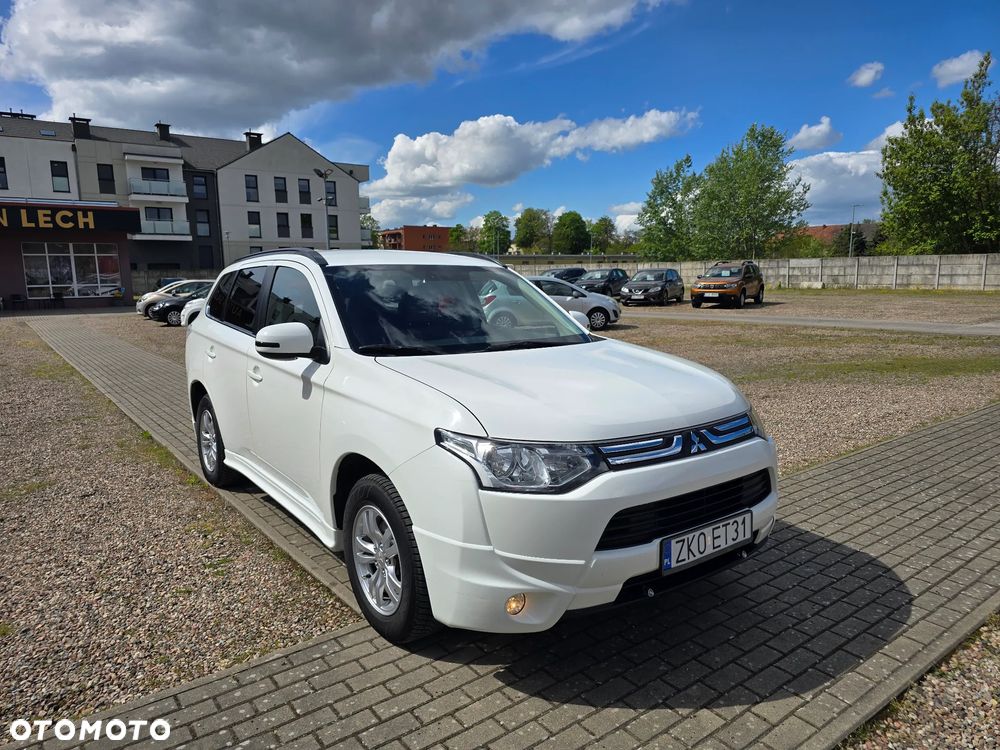 Mitsubishi Outlander 2.0 4WD CVT Edition+ - 3