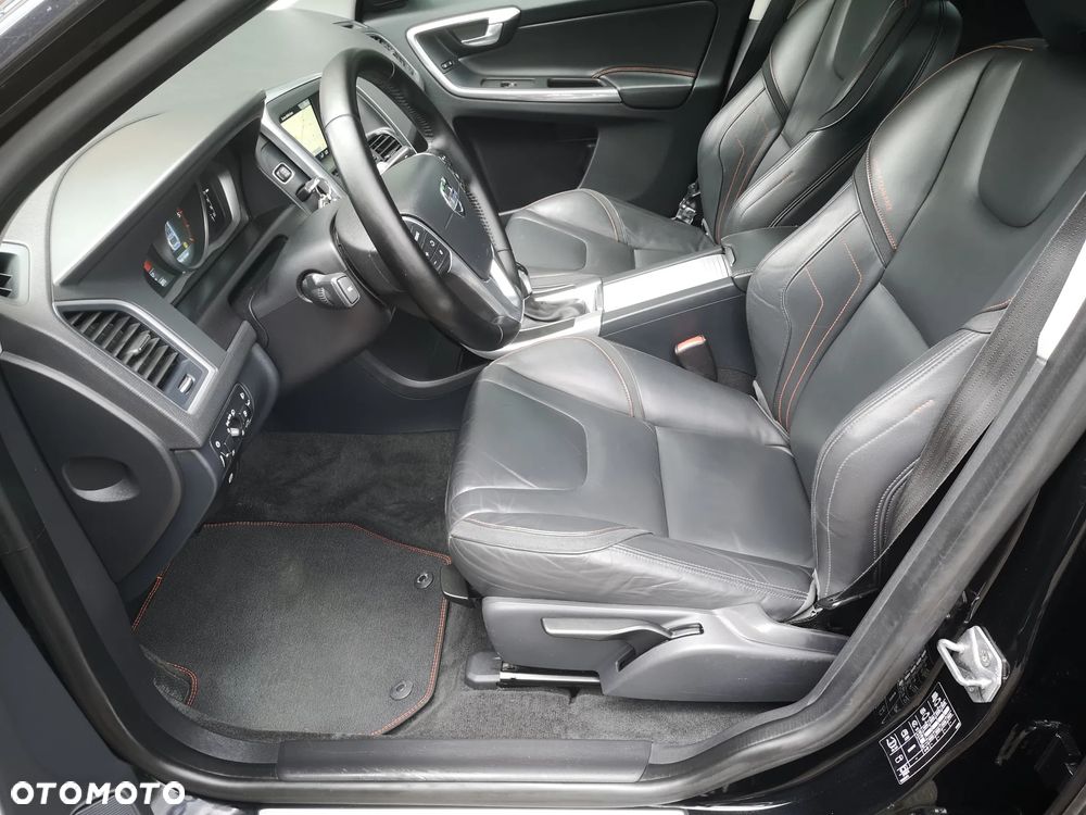 Volvo XC 60 D3 Geartronic Ocean Race - 25