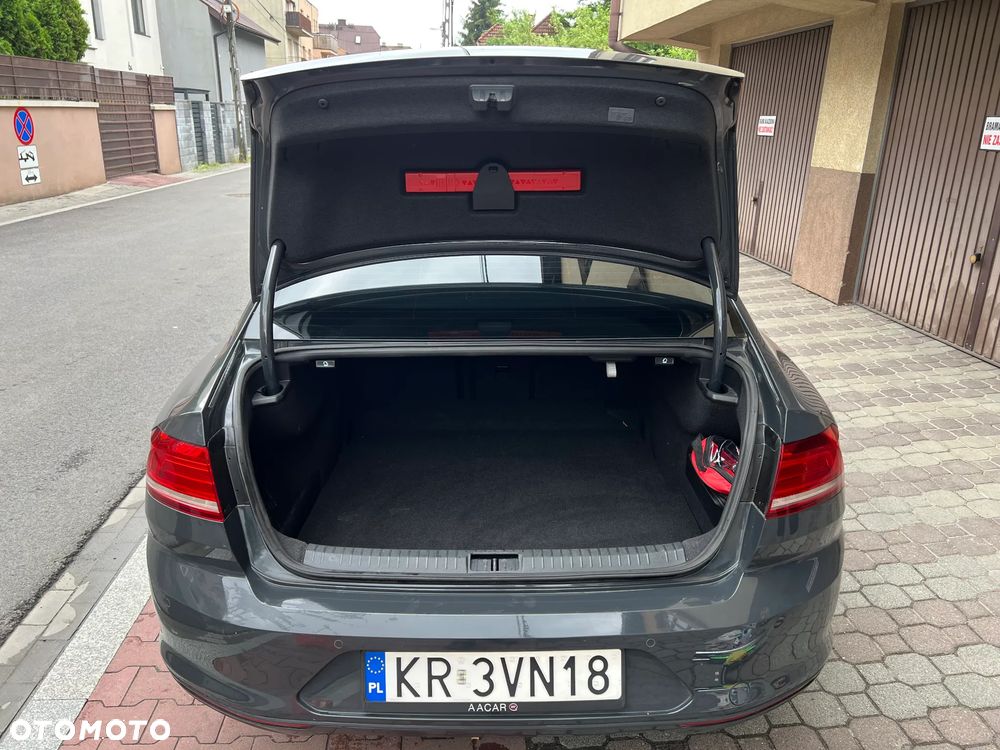 Volkswagen Passat 2.0 TDI BMT Comfortline DSG - 5