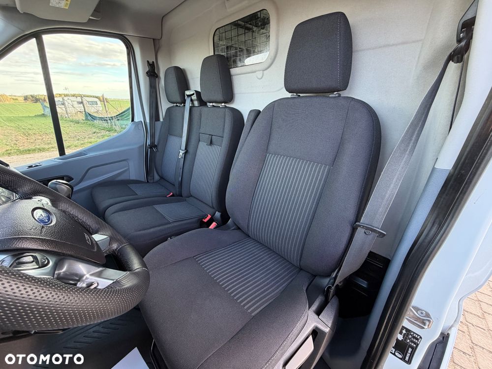Ford Transit - 9