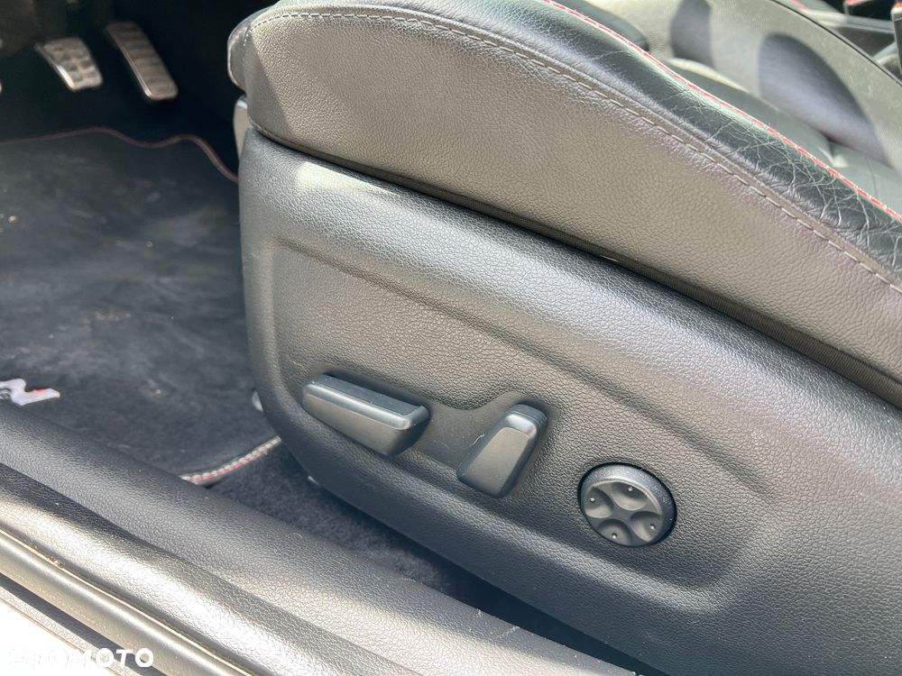 Hyundai i30 N 2.0 T-GDI Performance - 12