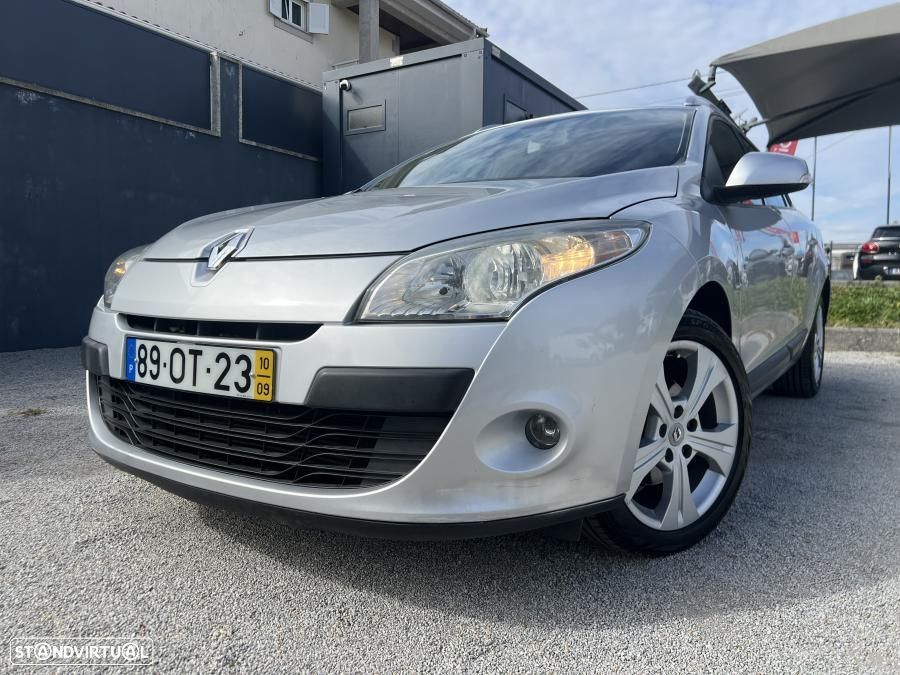 Renault Mégane Sport Tourer 1.5 dCi Dynamique S - 11