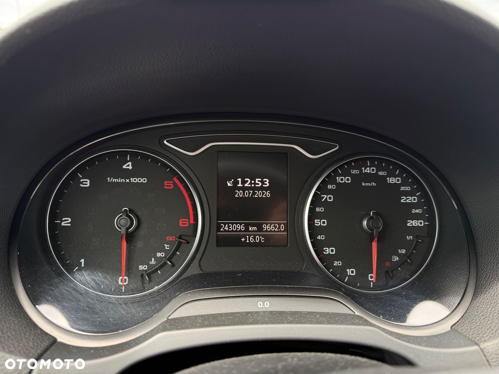 Audi A3 Sportback - 6