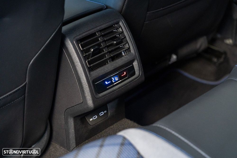 VW Golf 2.0 TSI R DSG - 47
