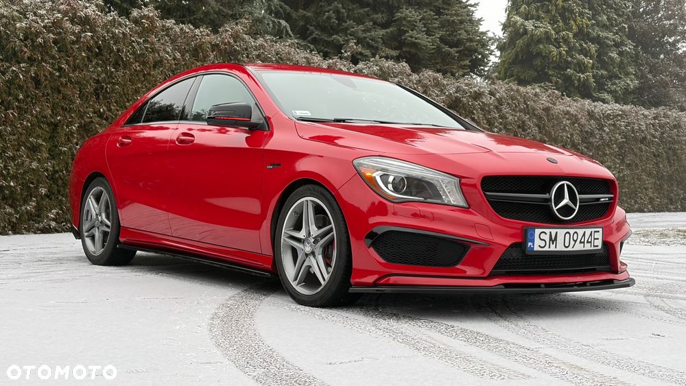 Mercedes-Benz CLA 250 7G-DCT AMG Line - 2