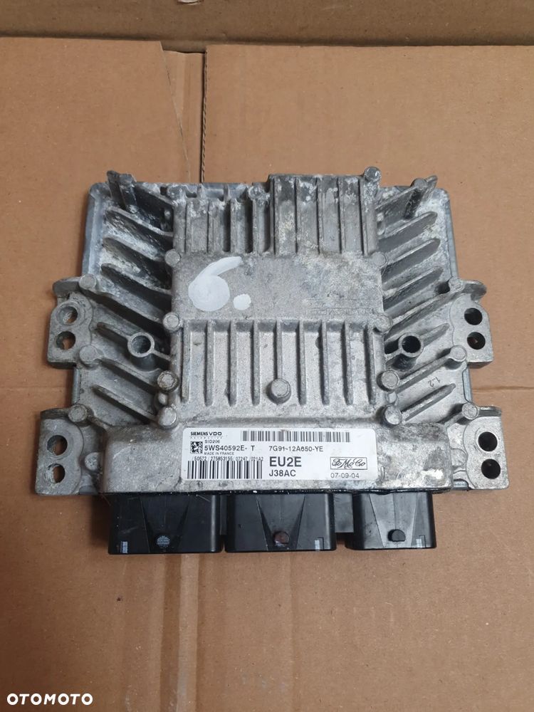 } KOMPUTER ECU FORD 1.8 7G91-12A650-YE 5WS40592E-T - 1