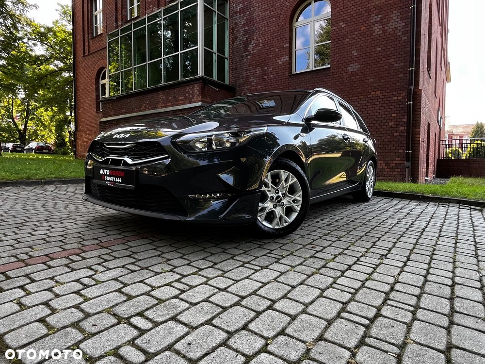 Kia Ceed 1.5 T-GDI M - 4