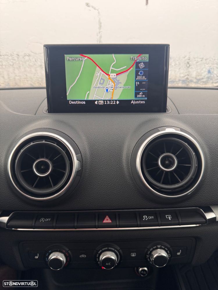 Audi A3 Sportback 1.6 TDI - 8