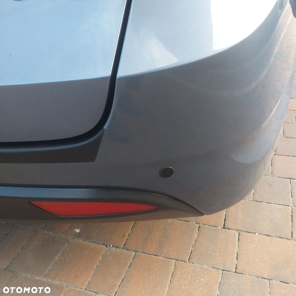 Hyundai i40 Kombi blue 1.6 Trend - 22