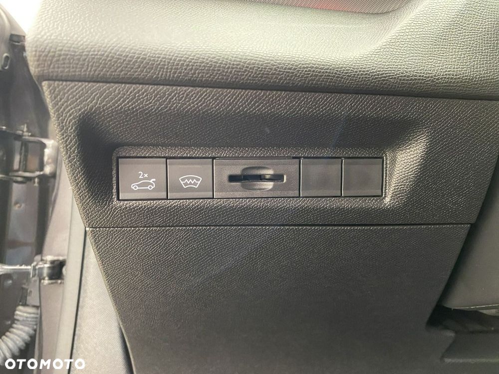 Peugeot 308 - 12