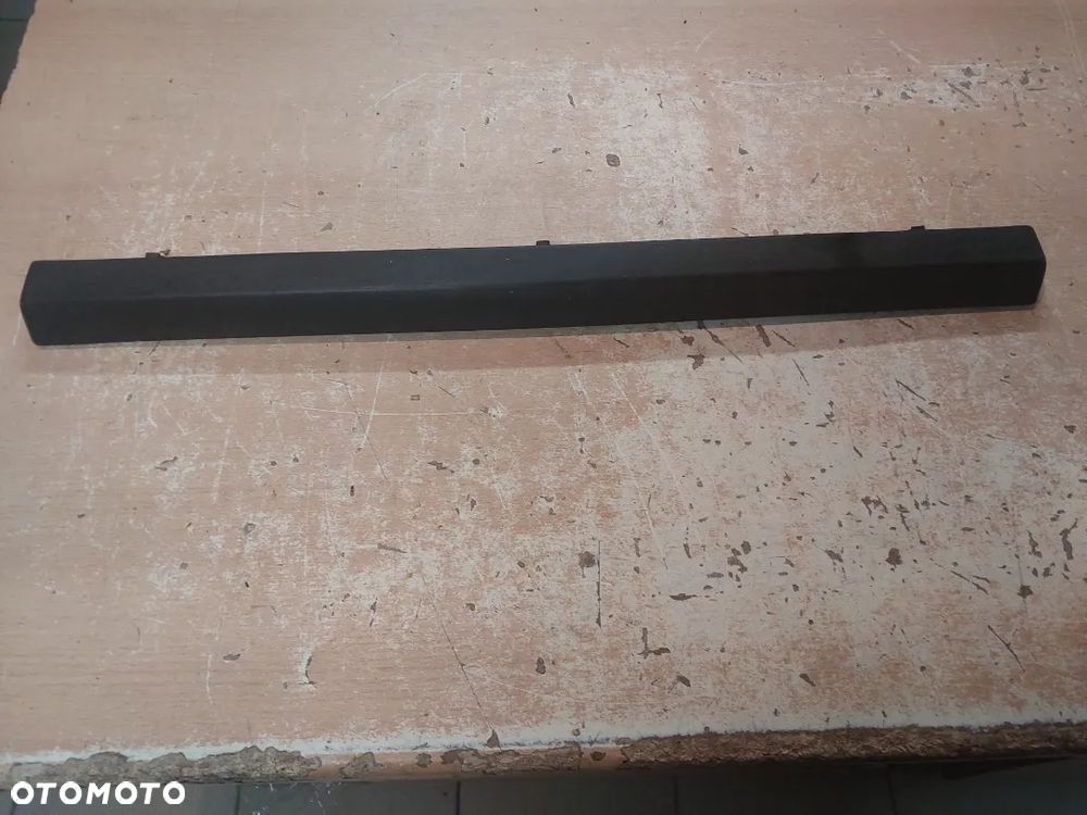 Listwa dzwi tył vw t4 - 1