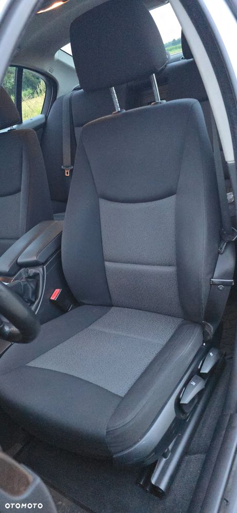 BMW Seria 3 - 18