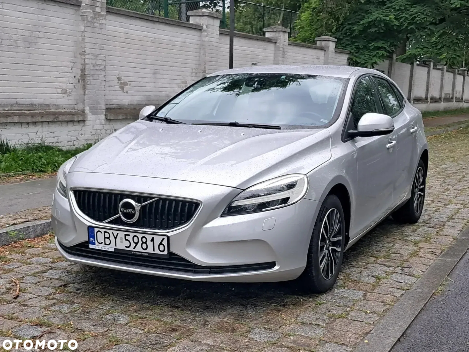 Volvo V40 D2 Drive-E Momentum - 3