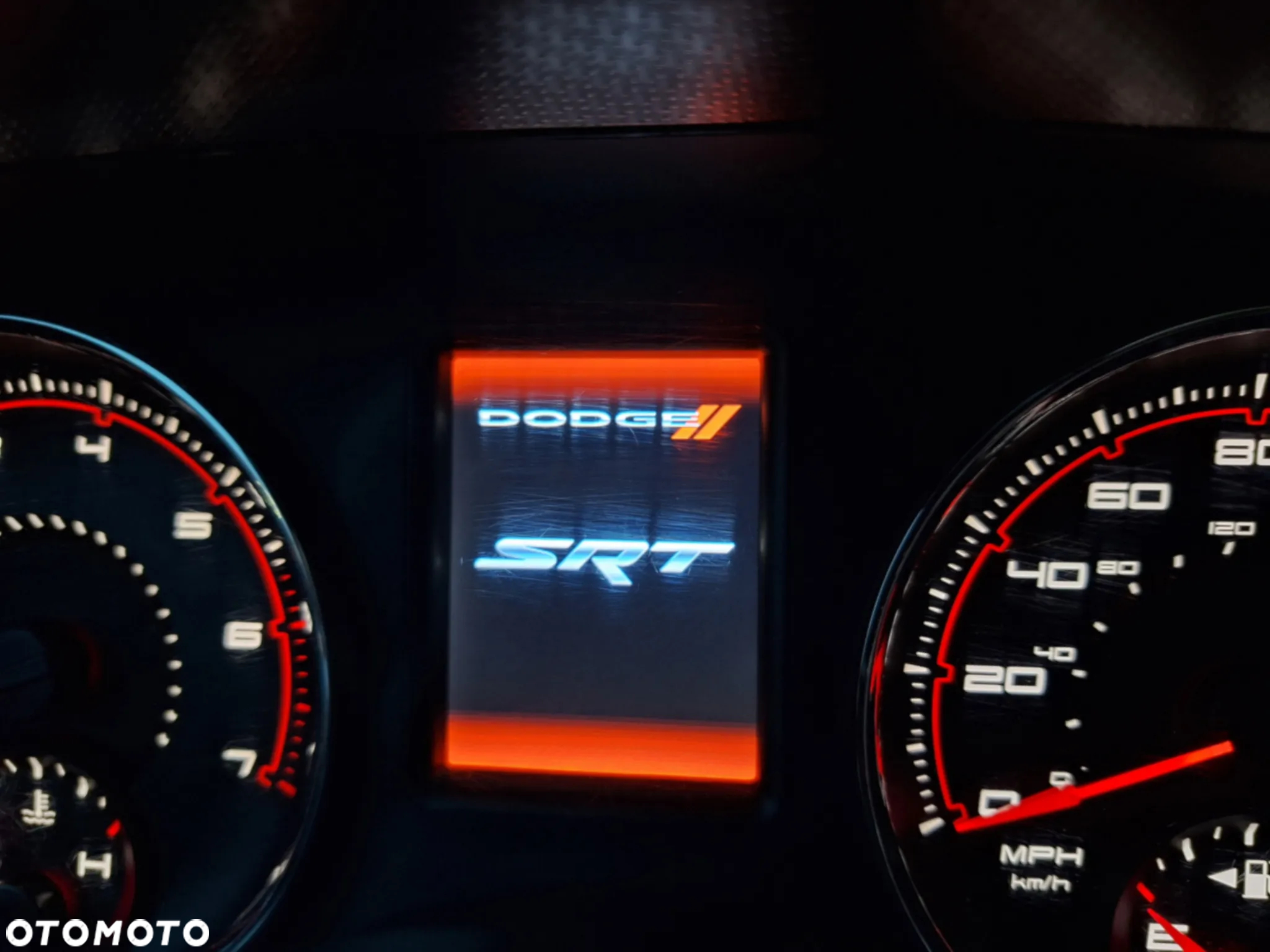 Dodge Charger 5.7 R/T - 27