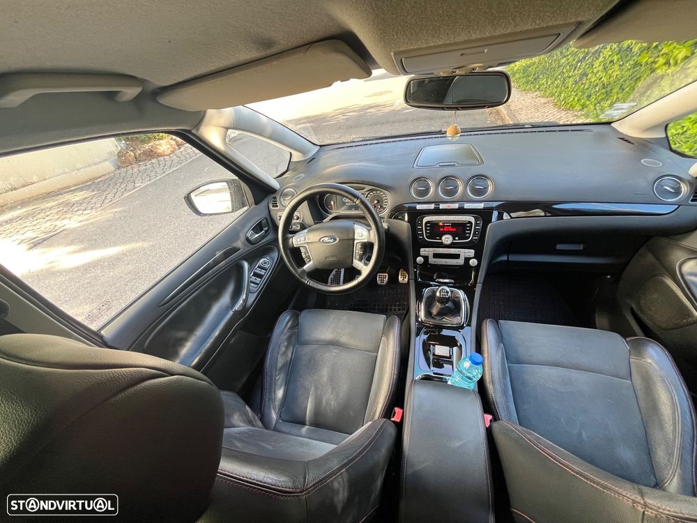 Ford S-Max 2.2 TDCi Titanium 7L - 8