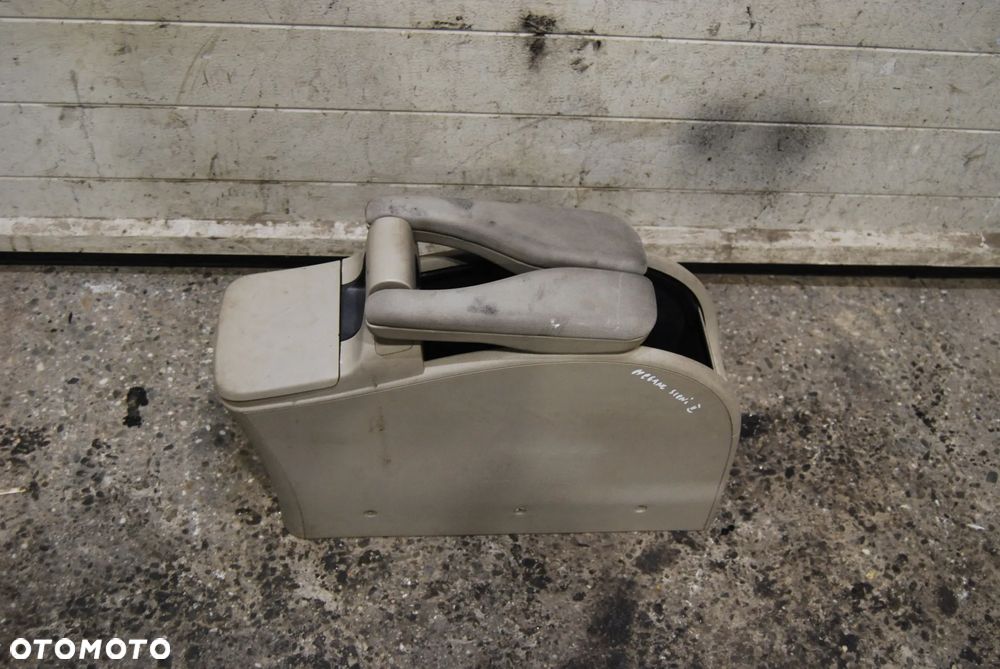 TUNEL ŚRODKOWY PODŁOKIETNIK RENAULT MEGANE SCENIC II - 1