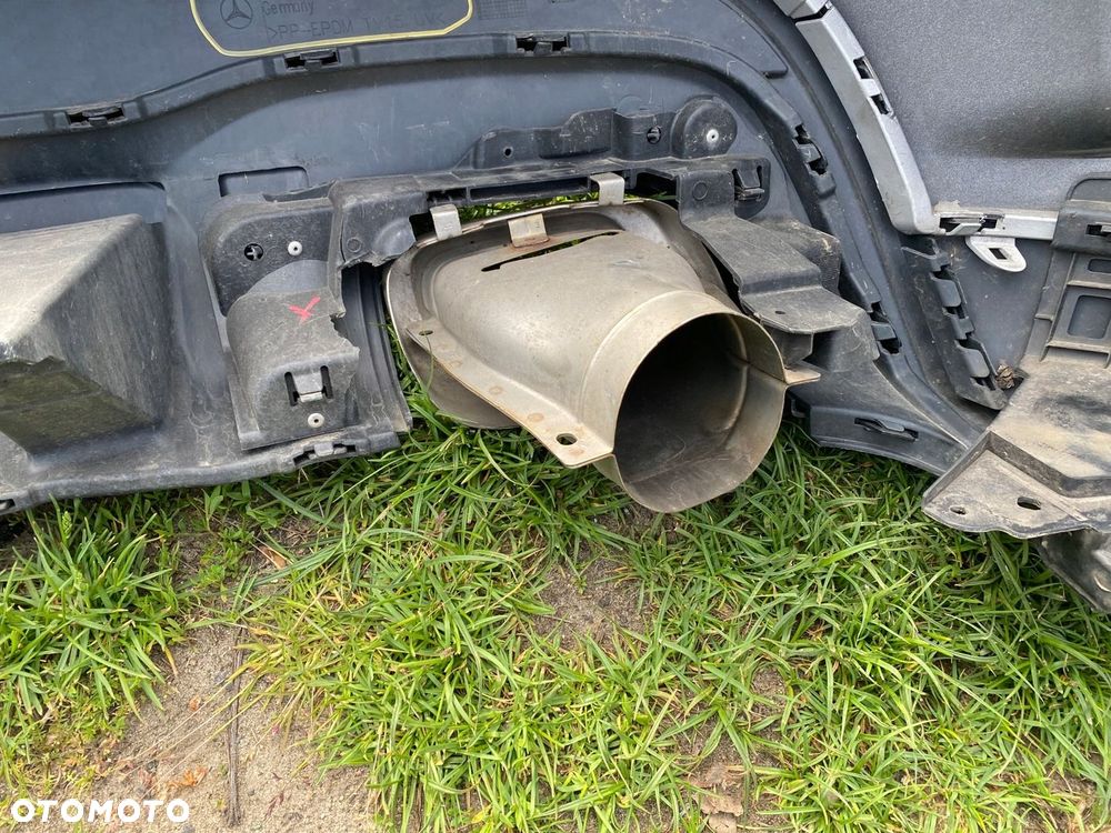 MERCEDES gla 156 amg kompletny zderzak tylny czujniki kolor 761 - 5