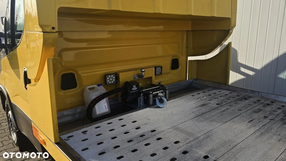 Iveco Daily Hi-Matic 35S18A8/P Digicross Webasto, LED, Sypialnia Spojkar, Pneumatyka, AUTOMAT 3.0 180KM - 14