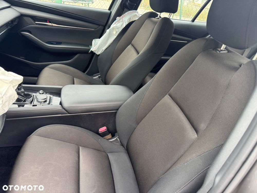 Mazda 3 - 23