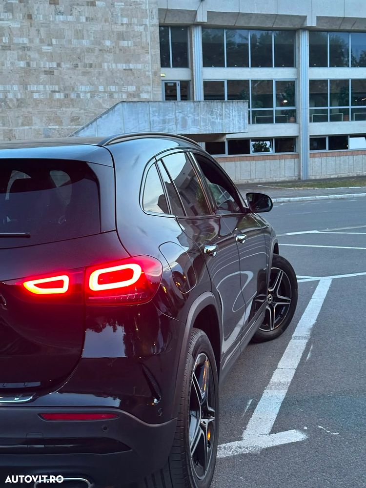 Mercedes-Benz GLA 250 e 8G-DCT AMG Line - 11