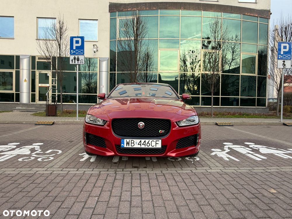 Jaguar XE S - 2