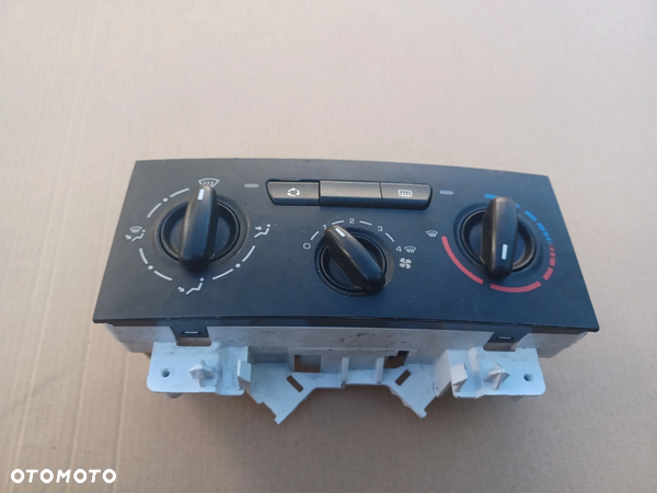 PANEL KLIMATYZACJI BERLINGO III A42103000