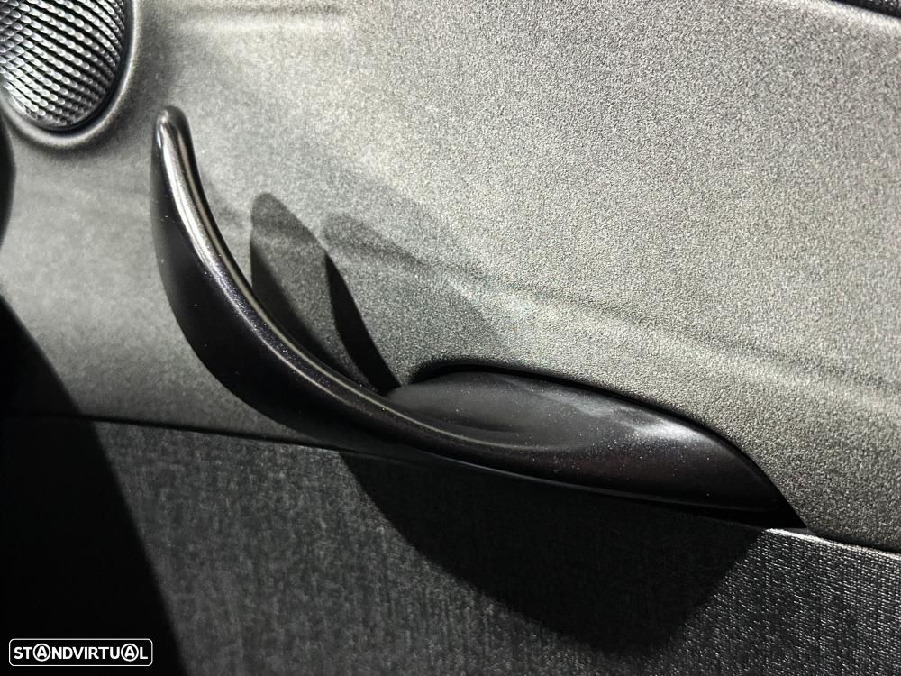 BYD Dolphin 60.4 kWh Design - 31