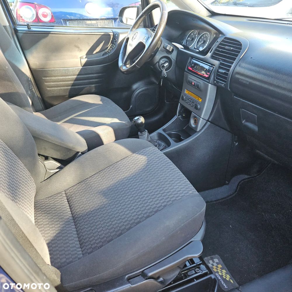 Opel Zafira 2.2 DTI Elegance - 21