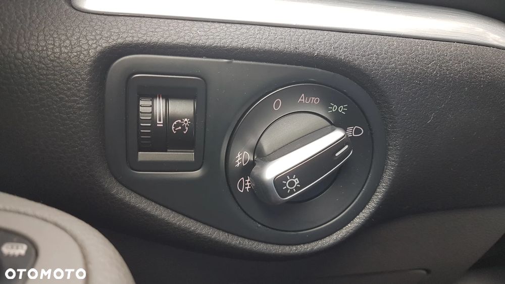 Volkswagen Sharan 2.0 TSI Highline DSG - 22