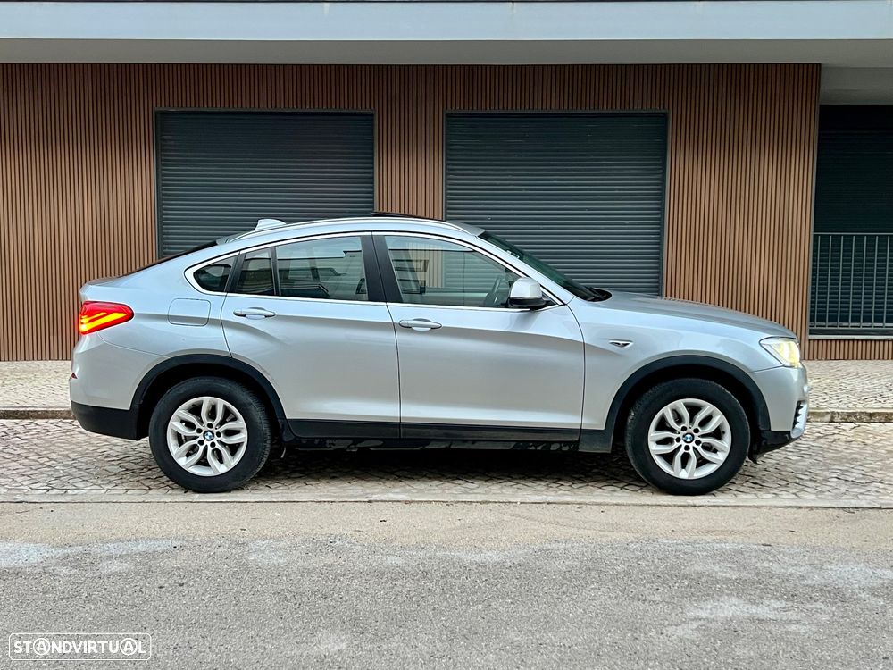 BMW X4 20 d xDrive XLine Auto - 2