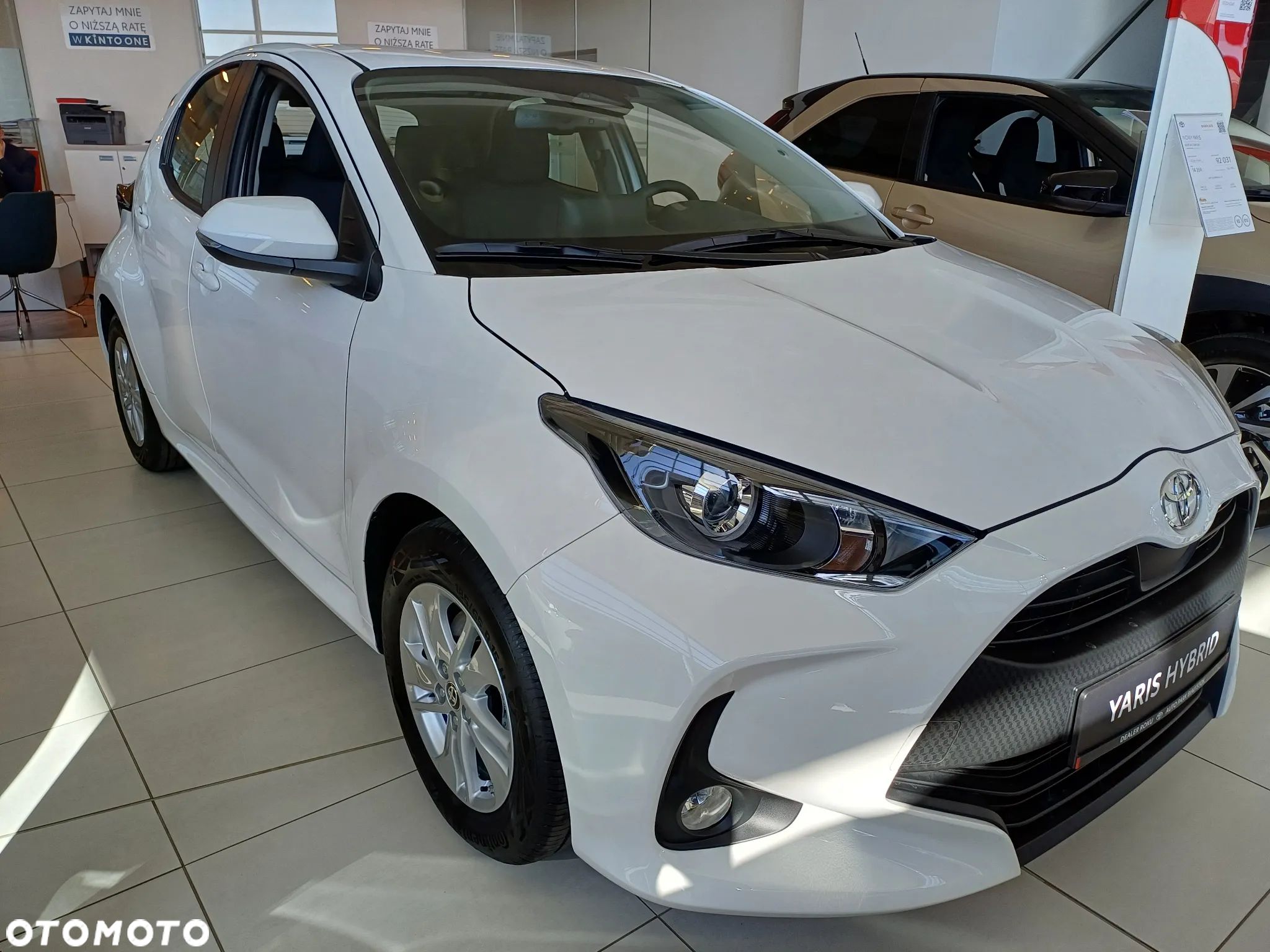Toyota Yaris Hybrid 1.5 Comfort - 1