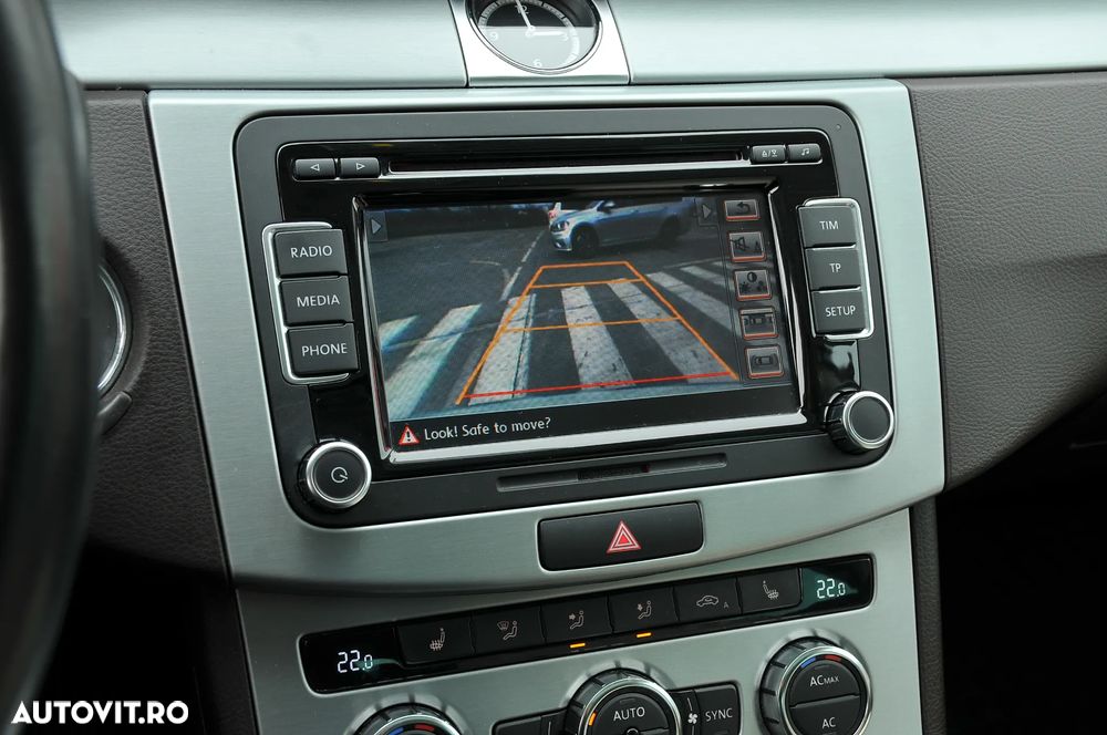 Volkswagen Passat CC - 18