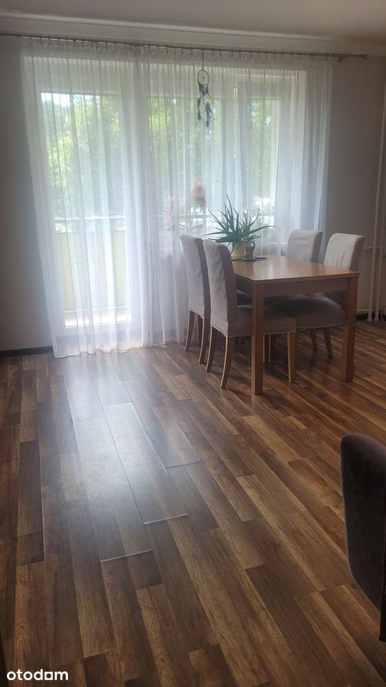 Przestronne mieszkanie 3 pokojowe na sprzedaż