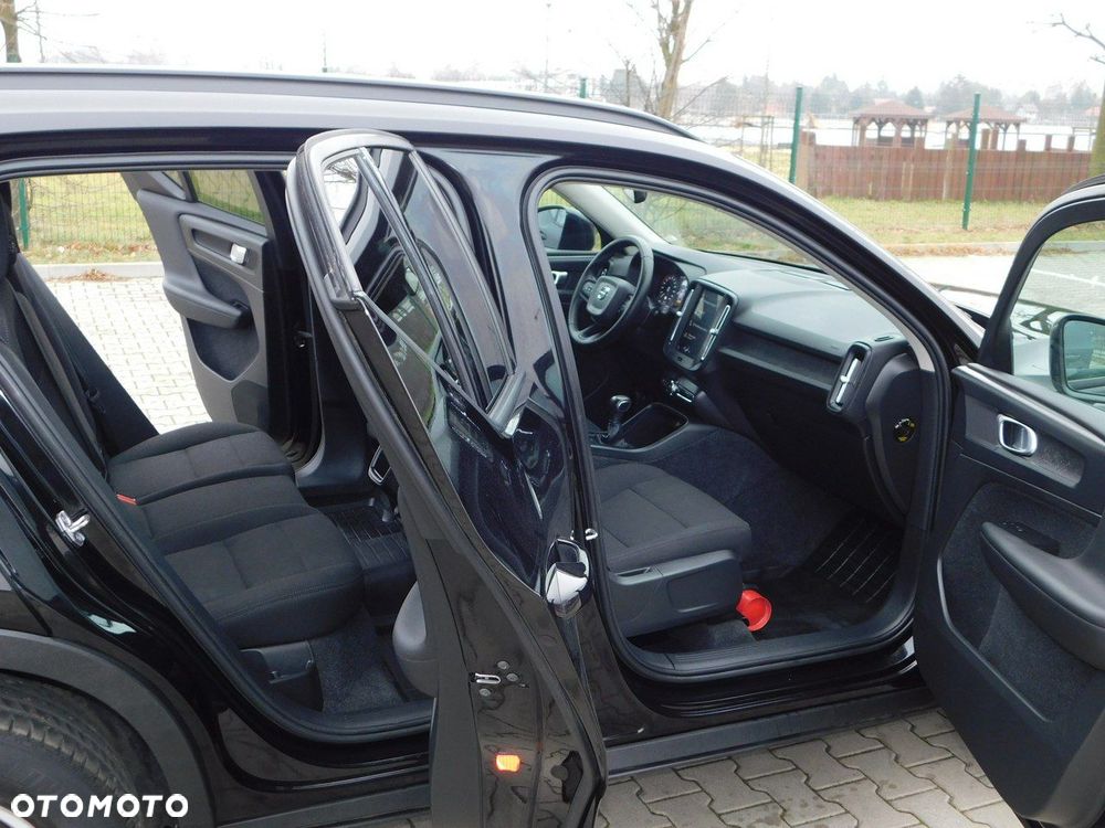 Volvo XC 40 D3 Momentum - 6