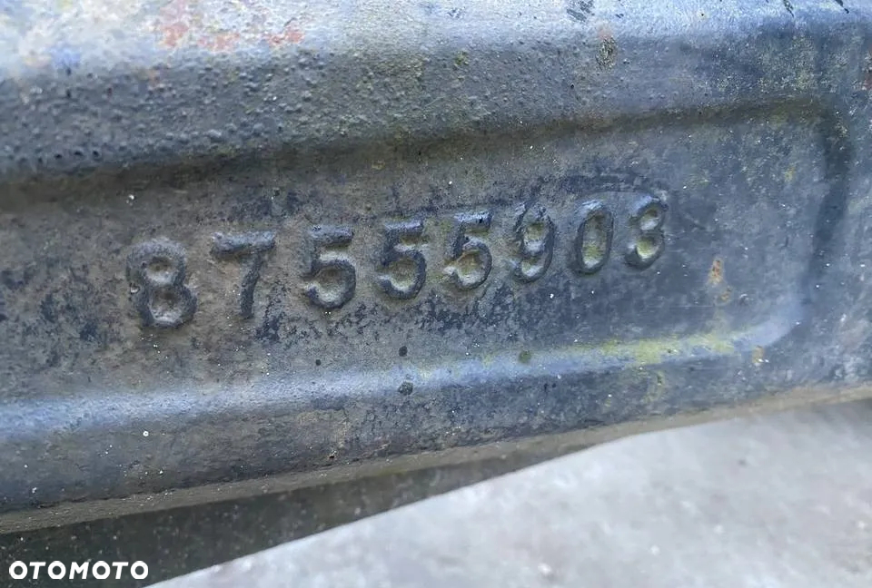 OBUDOWA MOSTU CASE MAXXUM NEW HOLLAND 87555903 , 87633905 , 87523736 - 2