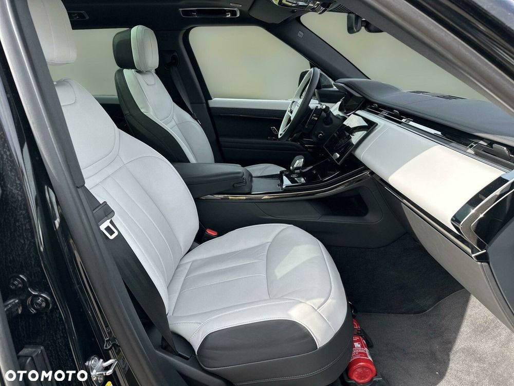 Land Rover Range Rover Sport - 11