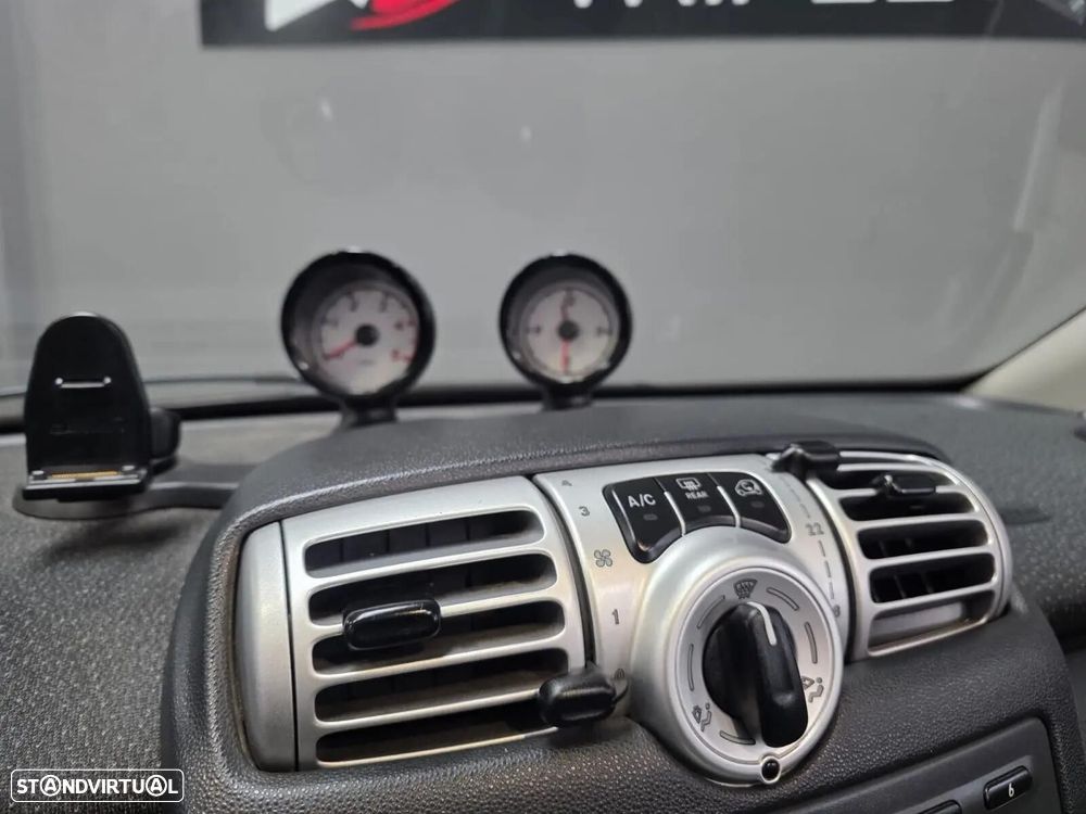 Smart ForTwo Coupé 0.8 cdi Passion 45 - 14