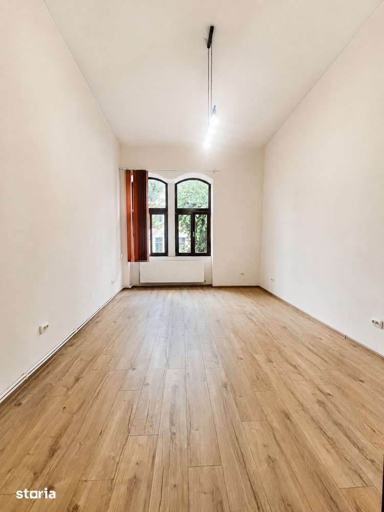 Apartament Ultracentral, renovat, etajul 1, centrala pe gaz — fotografia 3