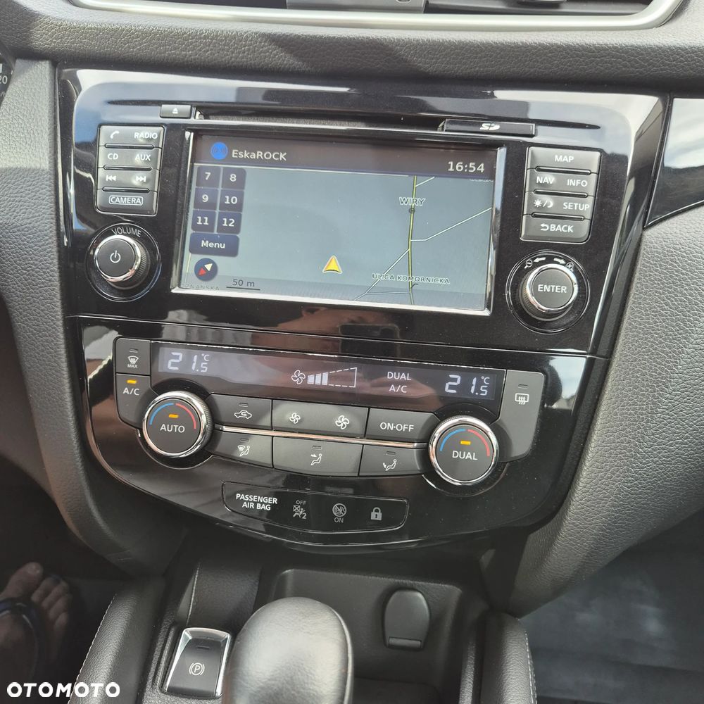 Nissan Qashqai 1.2 DIG-T Acenta Xtronic EU6 - 28