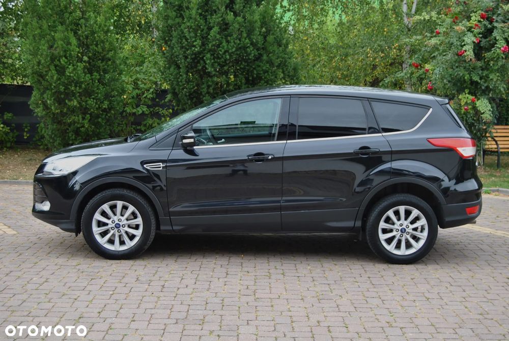 Ford Kuga 2.0 TDCi 4x2 Titanium - 16