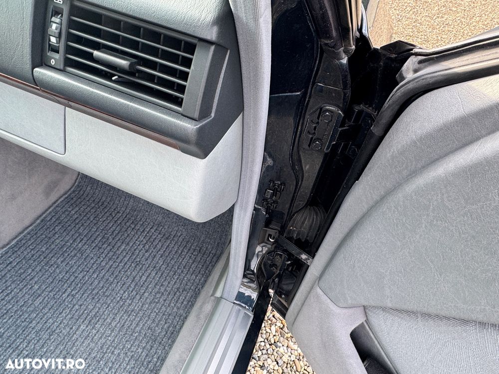 Mercedes-Benz W124 - 18