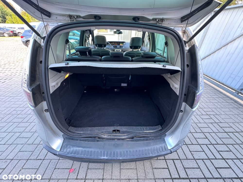 Renault Scenic - 20