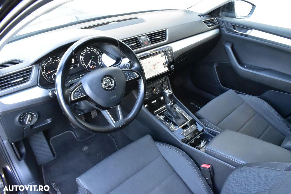 Skoda Superb 2.0 TDI DSG Style - 11