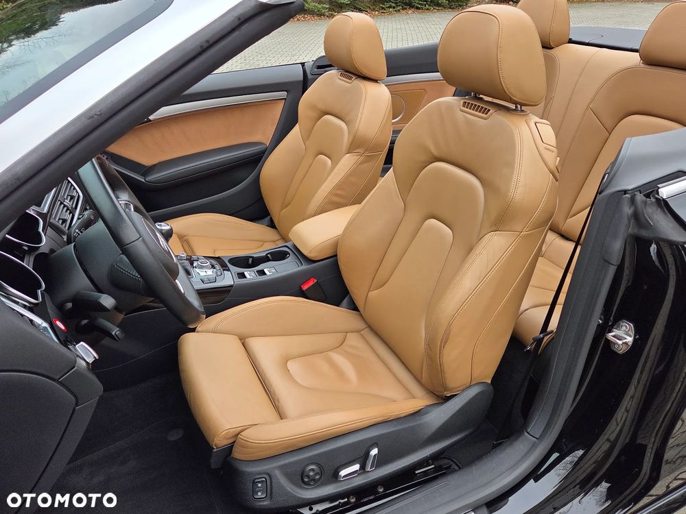 Audi A5 Cabrio - 17