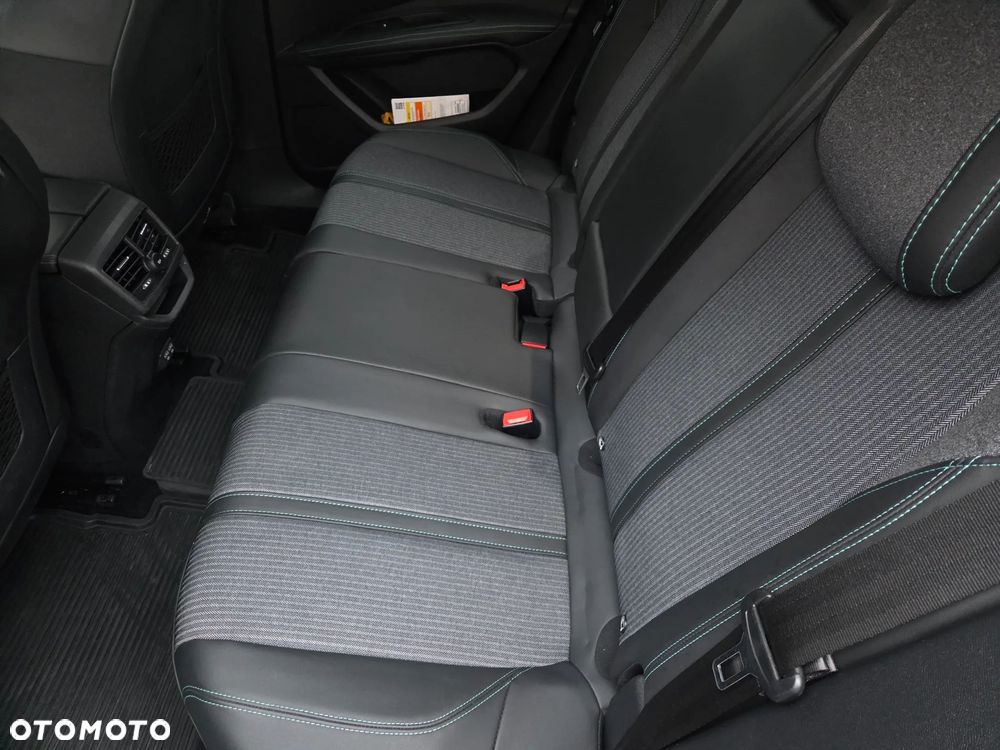 Peugeot 3008 1.2 PureTech Allure Pack S&S EAT8 - 14