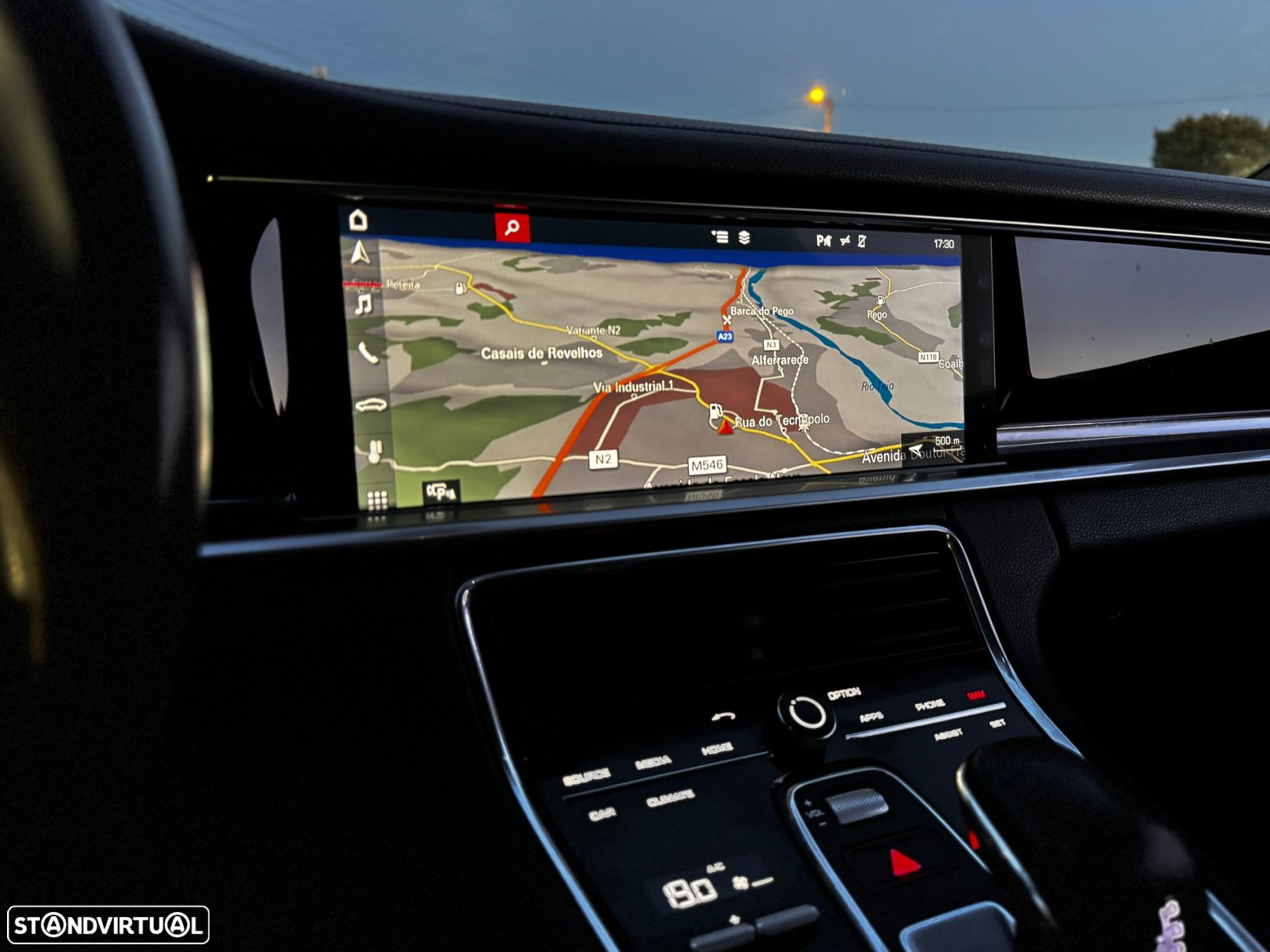 Porsche Panamera 4 Executive - 37