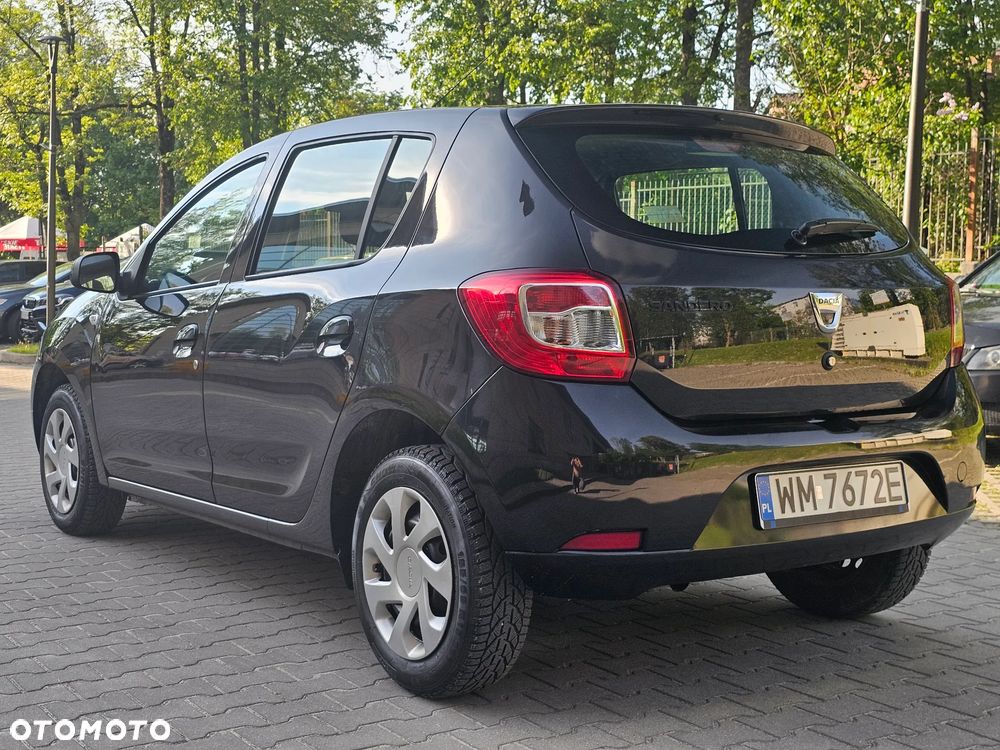 Dacia Sandero 1.2 16V Laureate - 4