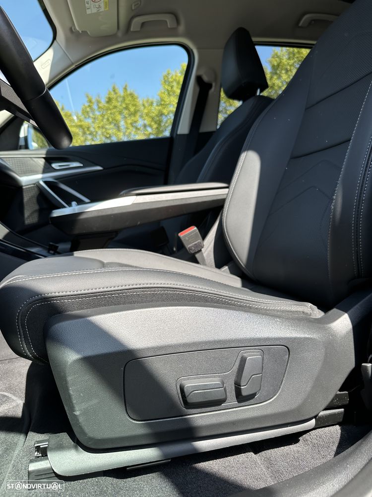 BMW iX1 xDrive30 xLine - 19